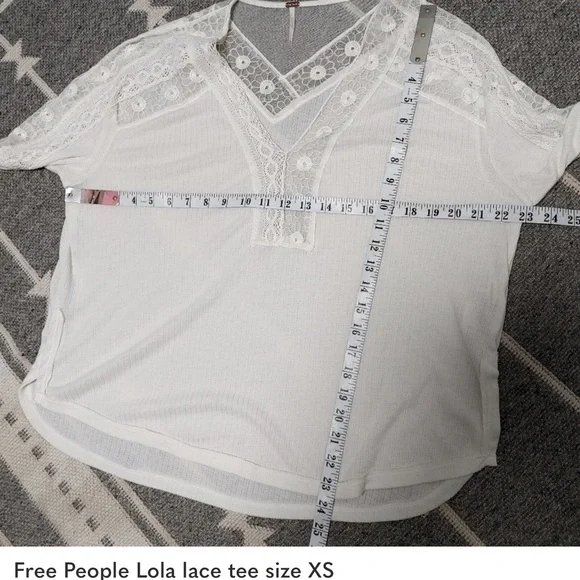 Free People Lola Lace Tee.  NWOT size XS. - Picture 8 of 8